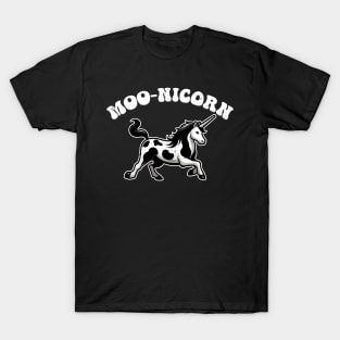 Moonicorn Magical Cow Unicorn Fantasy T-Shirt